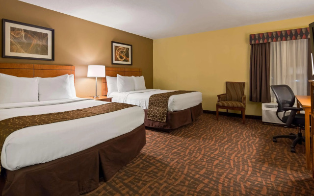 Best Western Louisville East Inn & Suites
