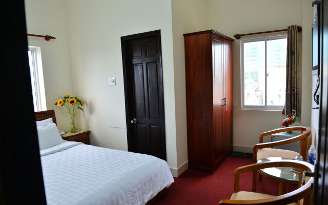 Oc Tien Sa Hotel