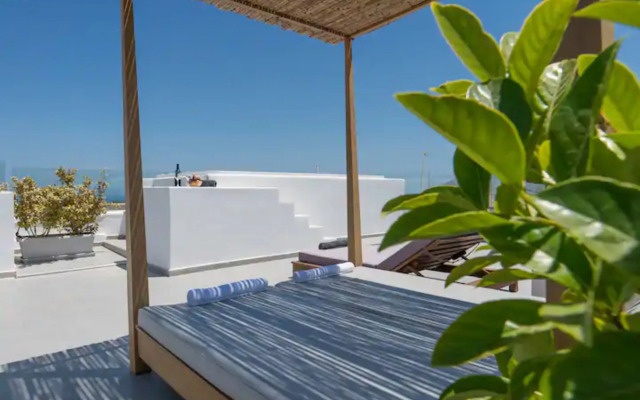 Nostos Apartments