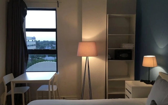 Design Suites Hollywood Beach