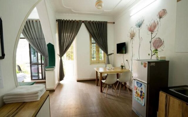 Zo Apartment
