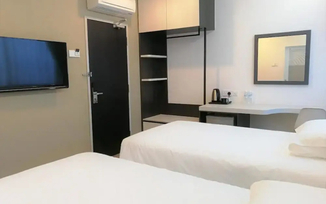 Legacy Hotel