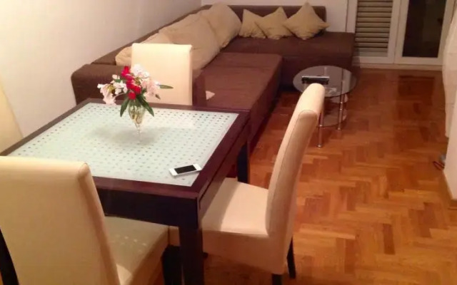 Apartment Biserka
