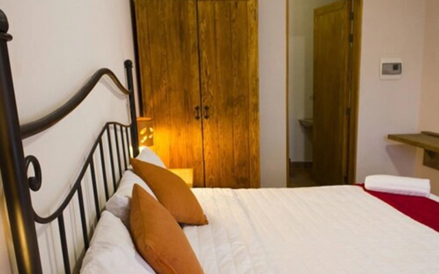 Hotel Puerta San Pedro