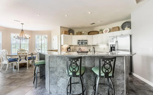 Turnberry 8519
