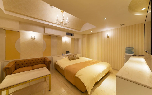 Hotel Luna Ikeda - Adults Only