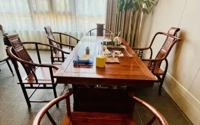 Yichun Huge Hot Spring Holiday Villa