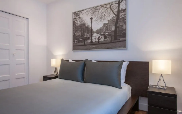 LMVR - LuxApt 3 - 7 bedrooms 2 bathrooms