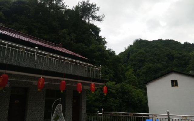 Jing County Natural Farm Stay