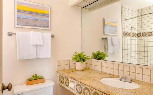 Clocktower Inn Ventura