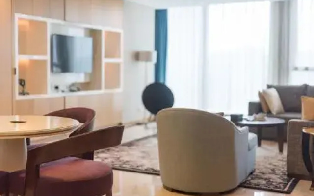 Mia Suites Chengdu Intime Center