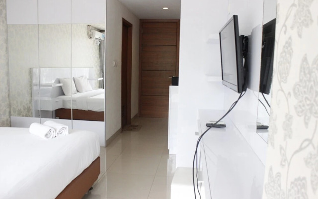 Relaxing Studio near ITB at Beverly Dago Apartment