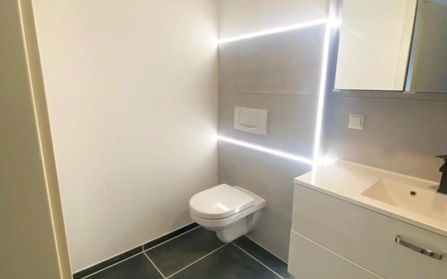 Whirlpool, Fußbodenheizung, Nintendo NES, Netflix, Wintergarten & Workspace