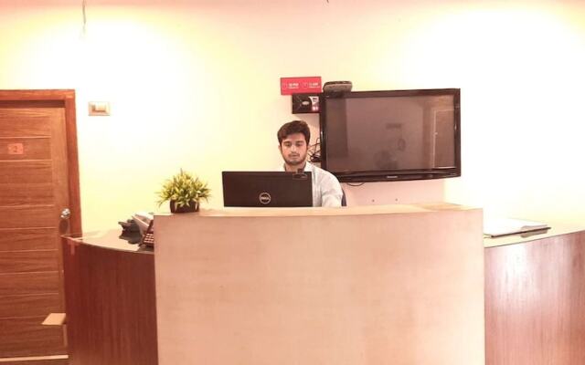 Kaveri Hotel