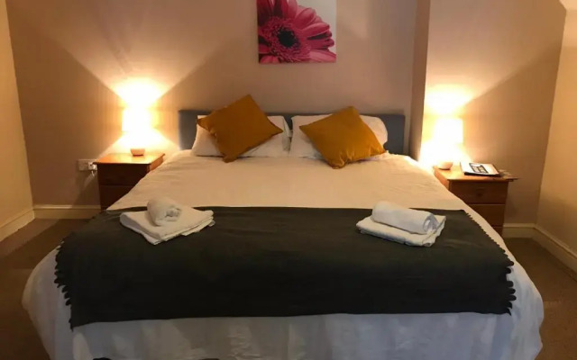The Newbridge Hotel