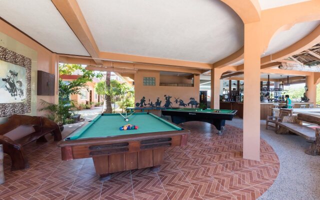 Punta Riviera Resort