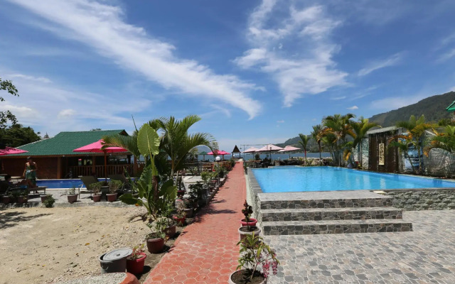Toba Village Inn