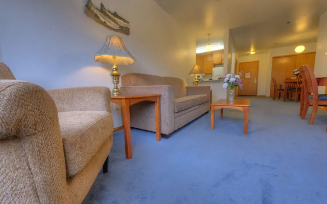 Frontier Suites Hotel in Juneau