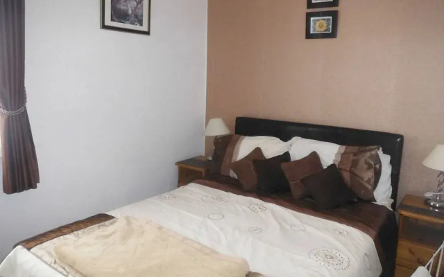 Balmoral Guest House