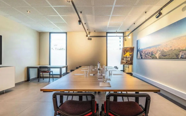 Ibis Marseille Marignane Technopole