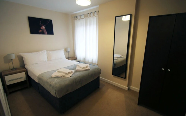 iStay - The Pinnacle