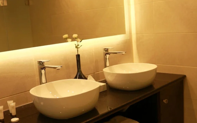 Suite Home Hotel