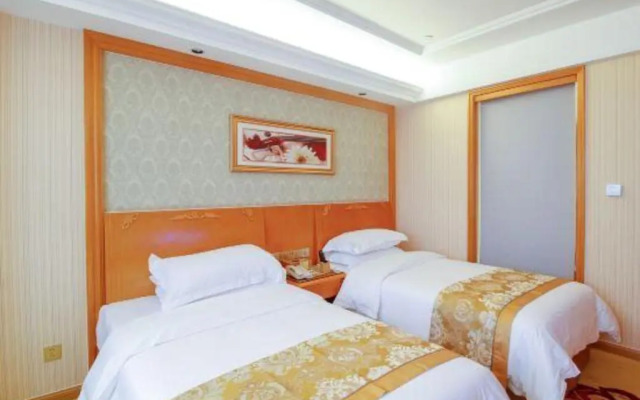 Vienna 3 Best Hotel (Nanchang Qingshan Lake High-tech)