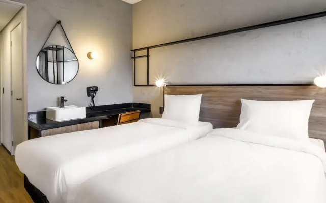 Ibis Aruja
