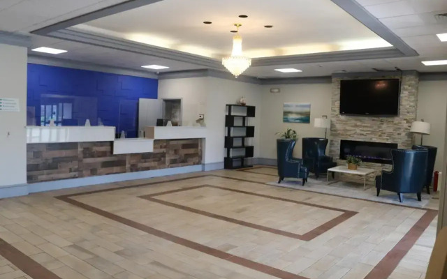 Ramada - Bradley Airport