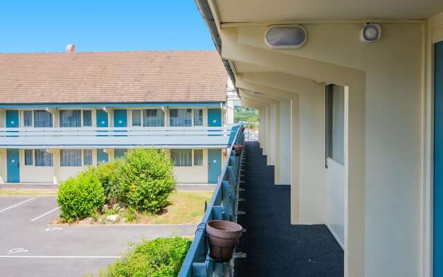 Hotel Campanile Melun Sud - Dammarie Les Lys