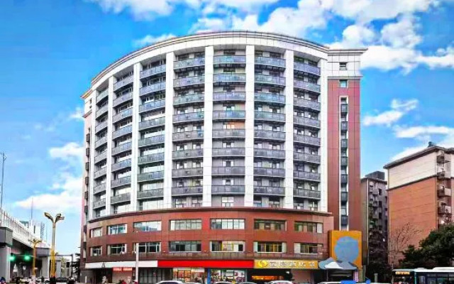 Suyin Hotel (Nanchang Station Qingshanhu West Subway Station Branch)