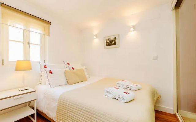 Rent4rest Bairro Alto Charming 1 Bedroom Apartment