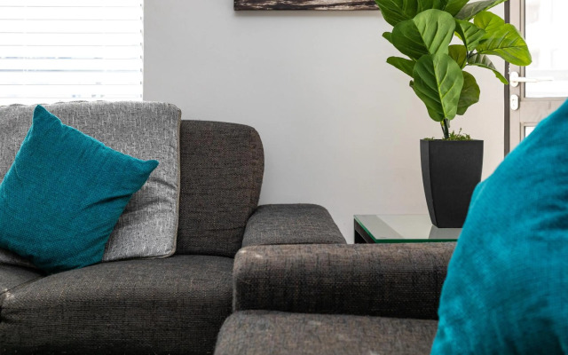 RAD STAYS - 60 Westpoint 89 Grayston Dr Morningside