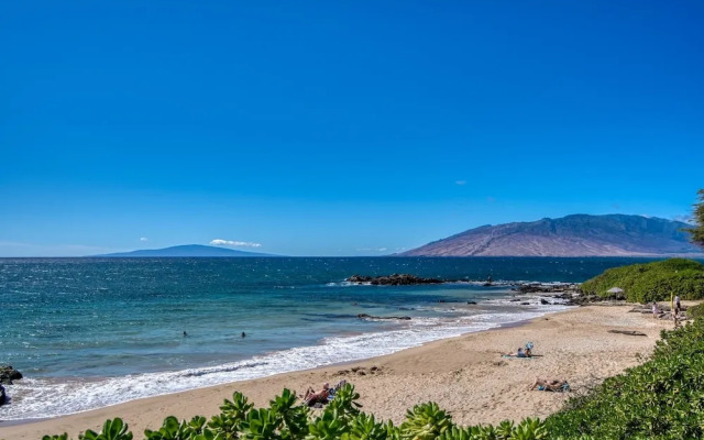 Maui Parkshore by Coldwell Banker Island Vacations