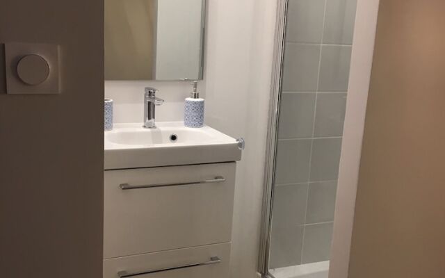 Charmant 2 pièces, atelier cosy au cœur de Dijon