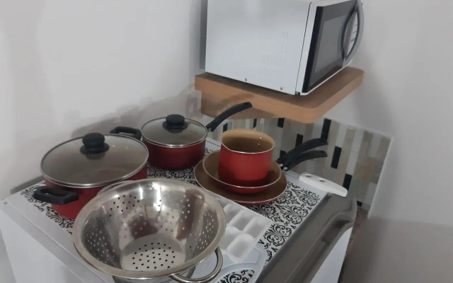 Kitchenette Moderninha e Estilosa c Varanda 4B