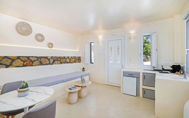 Eolithos Suites