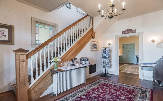 Solomons Victorian Inn