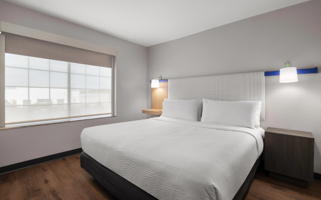 Garner Hotel Paducah West by IHG