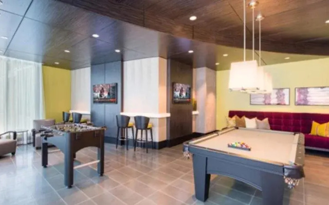 Global Luxury Suites at Park Crest