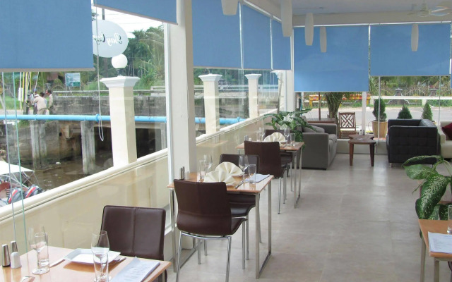 Koh Kong Bay Hotel
