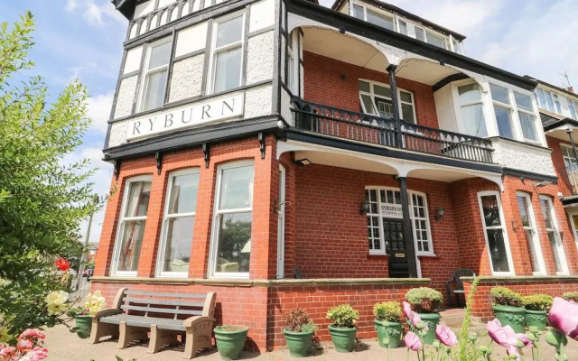 Ryburn Lodge