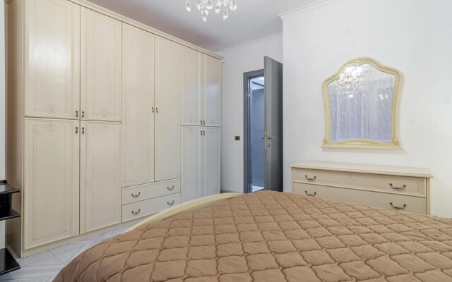 Amazing Home in Lavagna With Wifi and 1 Bedrooms