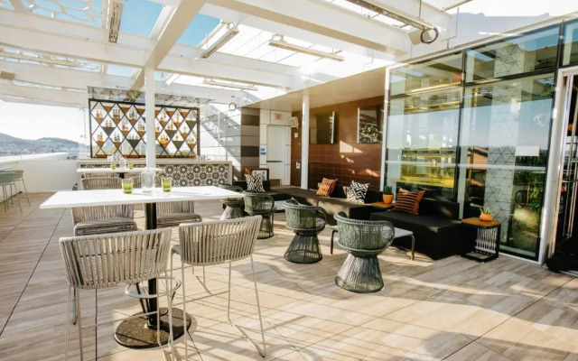 Soma Mission Bay Hotel