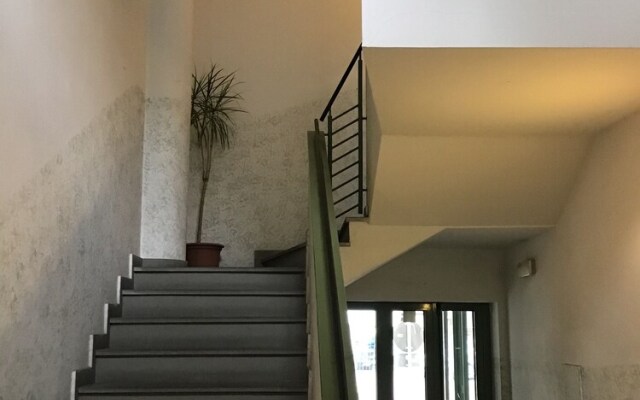 Duplex Studios for 6 People