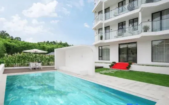 YESHI Yeshi Mountain Luxury