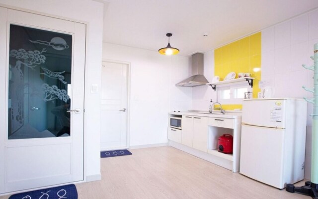 Yangyang Haegeum Pension