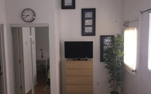 Adib Apartments - 362 Friel St