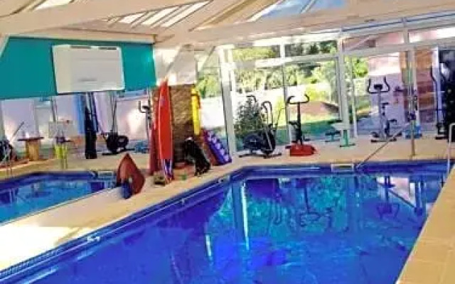 surf house
