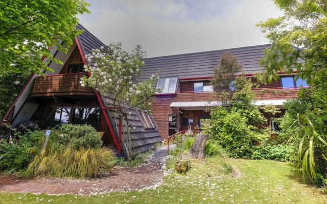 Haka Lodge Christchurch - Hostel